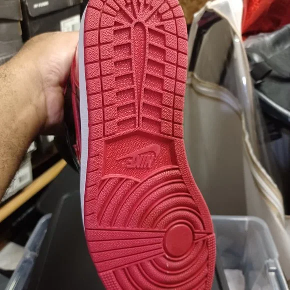 Bread - Picture 6 of 6